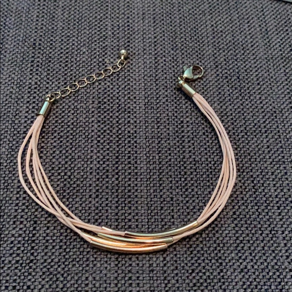 Bracelet
